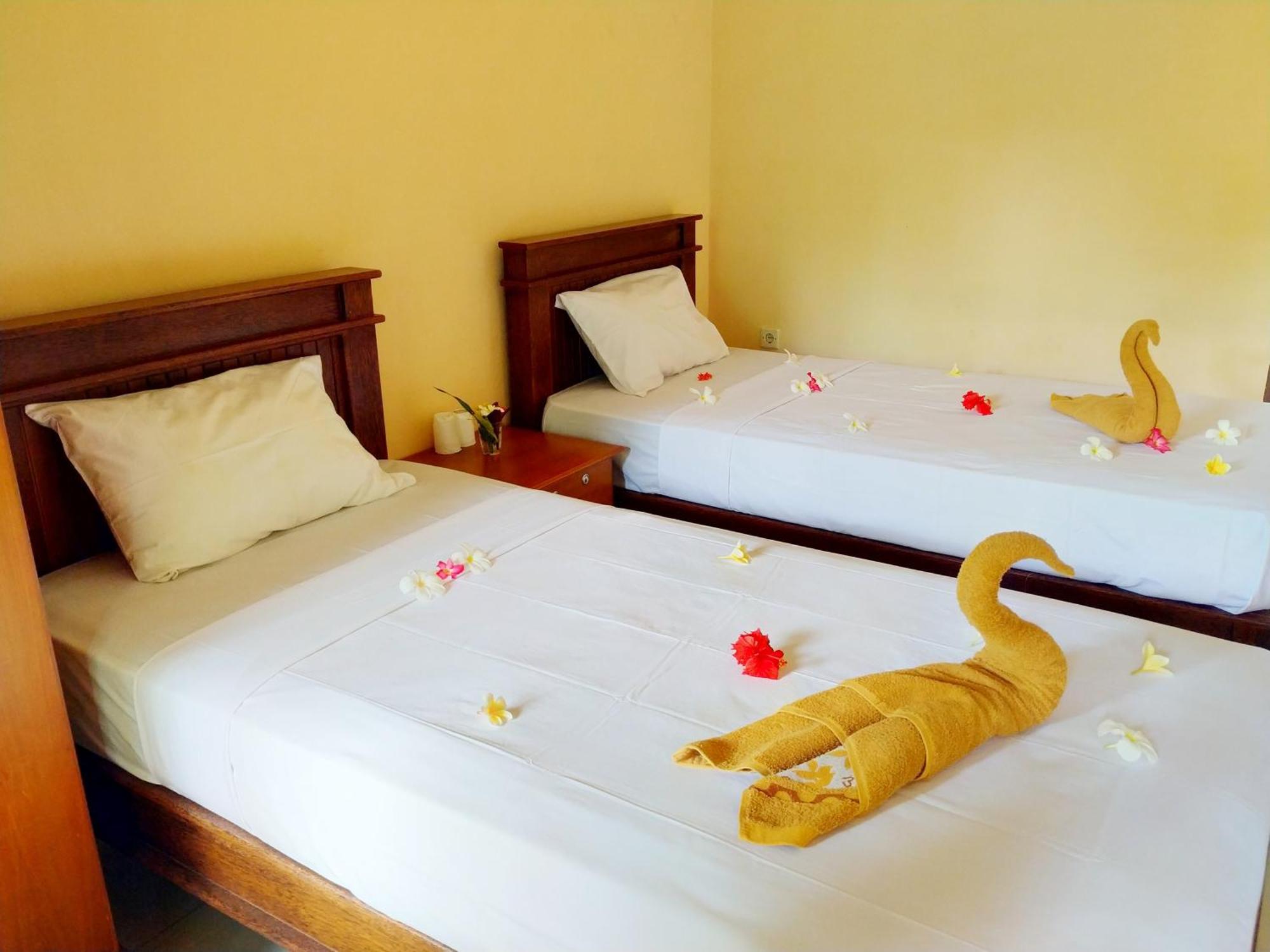 Asih Homestay Pemuteran  Exterior photo