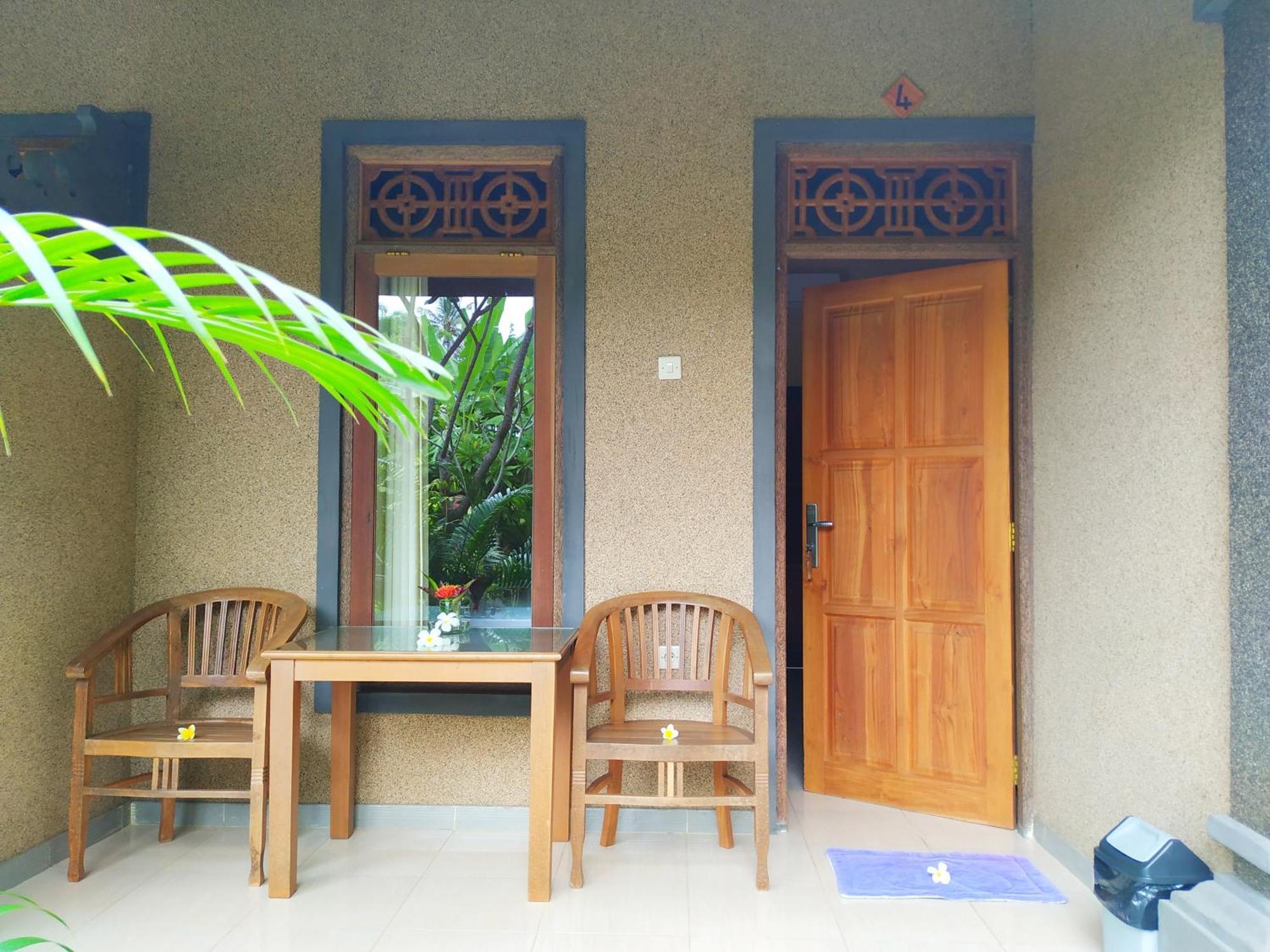 Asih Homestay Pemuteran  Exterior photo